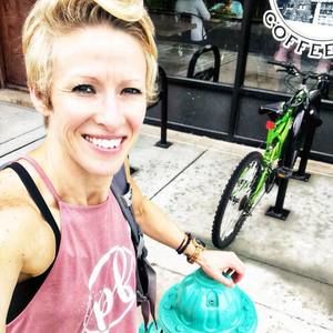 Meet your Posher, Jana